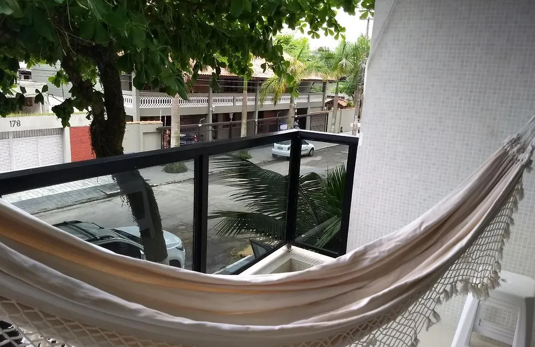 Apto Novo a uma Quadra da Praia-1